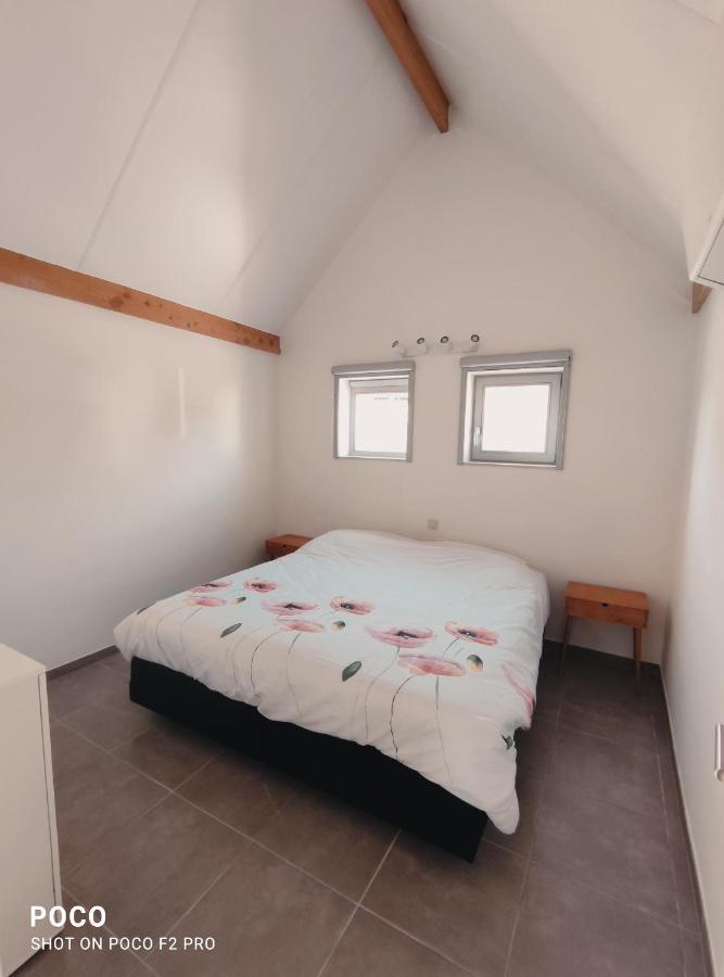 Vakantiewoning Polderhuis 10, Airco En Verwarming In Alle Kamers, Prive Parkeerplaats En Afgesloten Tuin Коксейде Екстериор снимка