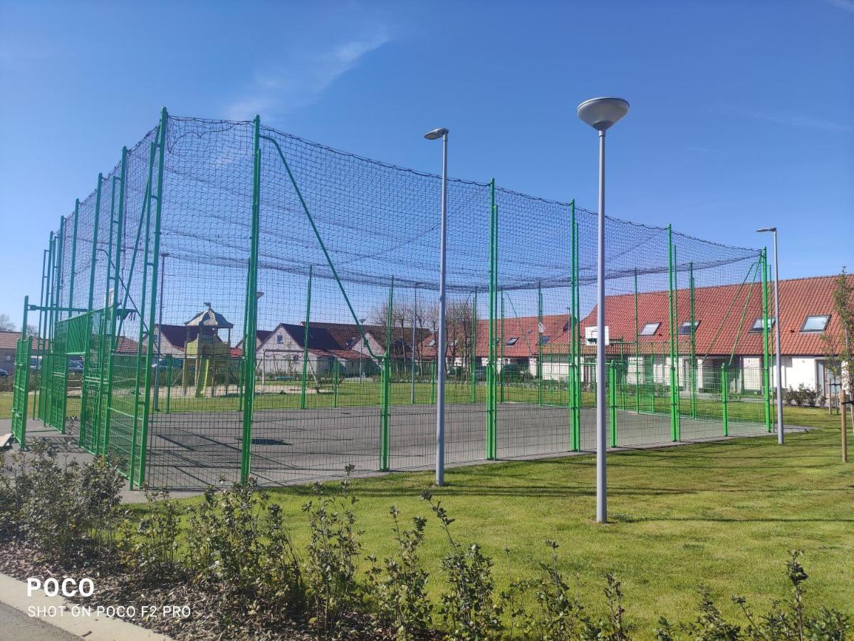 Vakantiewoning Polderhuis 10, Airco En Verwarming In Alle Kamers, Prive Parkeerplaats En Afgesloten Tuin Коксейде Екстериор снимка