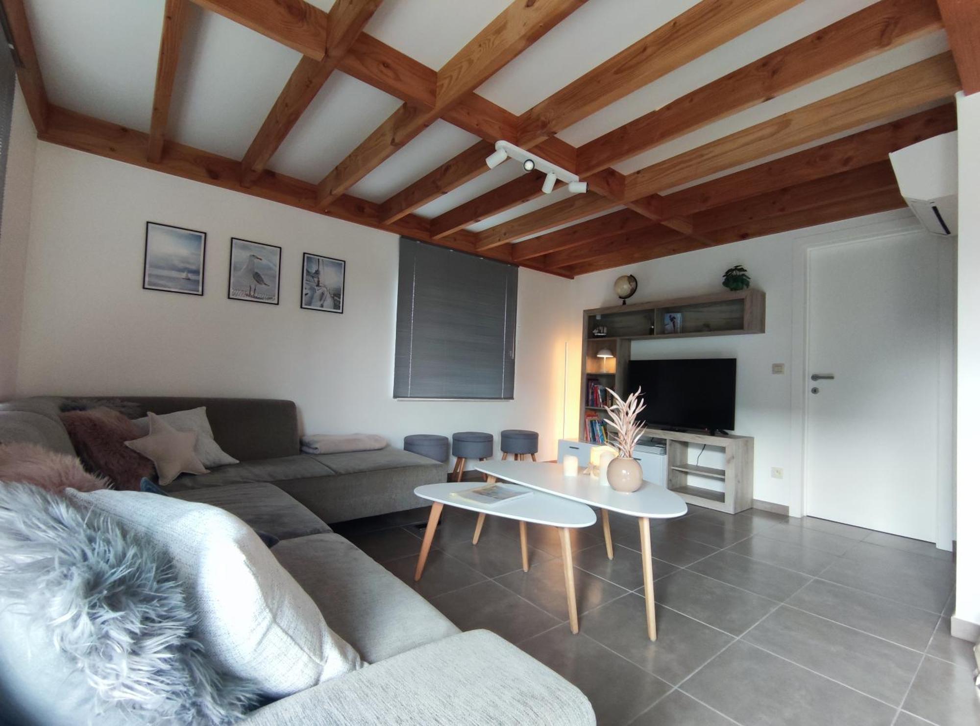 Vakantiewoning Polderhuis 10, Airco En Verwarming In Alle Kamers, Prive Parkeerplaats En Afgesloten Tuin Коксейде Екстериор снимка